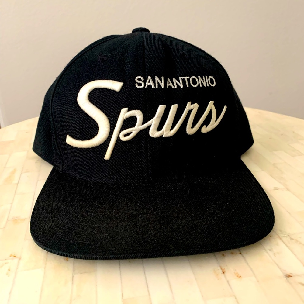 Mitchell & Ness San Antonio Spurs SnapBack